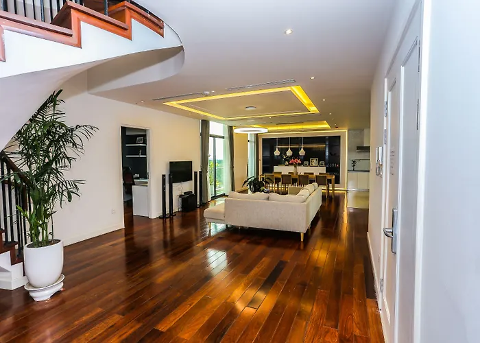 Hnc Premier Hotel & Residences